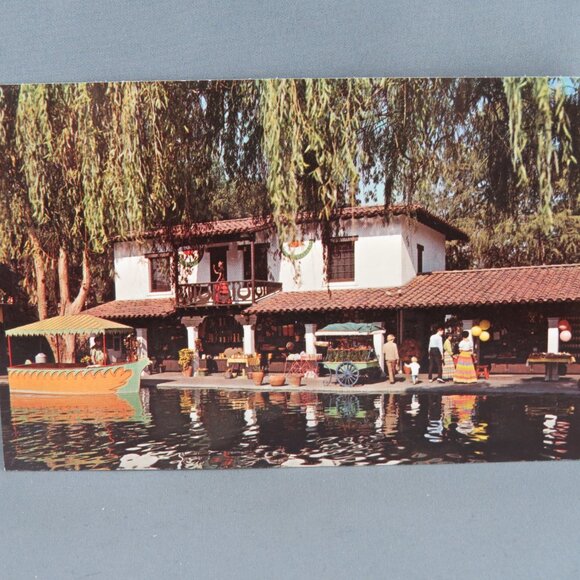 Vintage Postcard - Fiesta Village Knott's Berry Farm - Dexter Press - Picture 1 of 4
